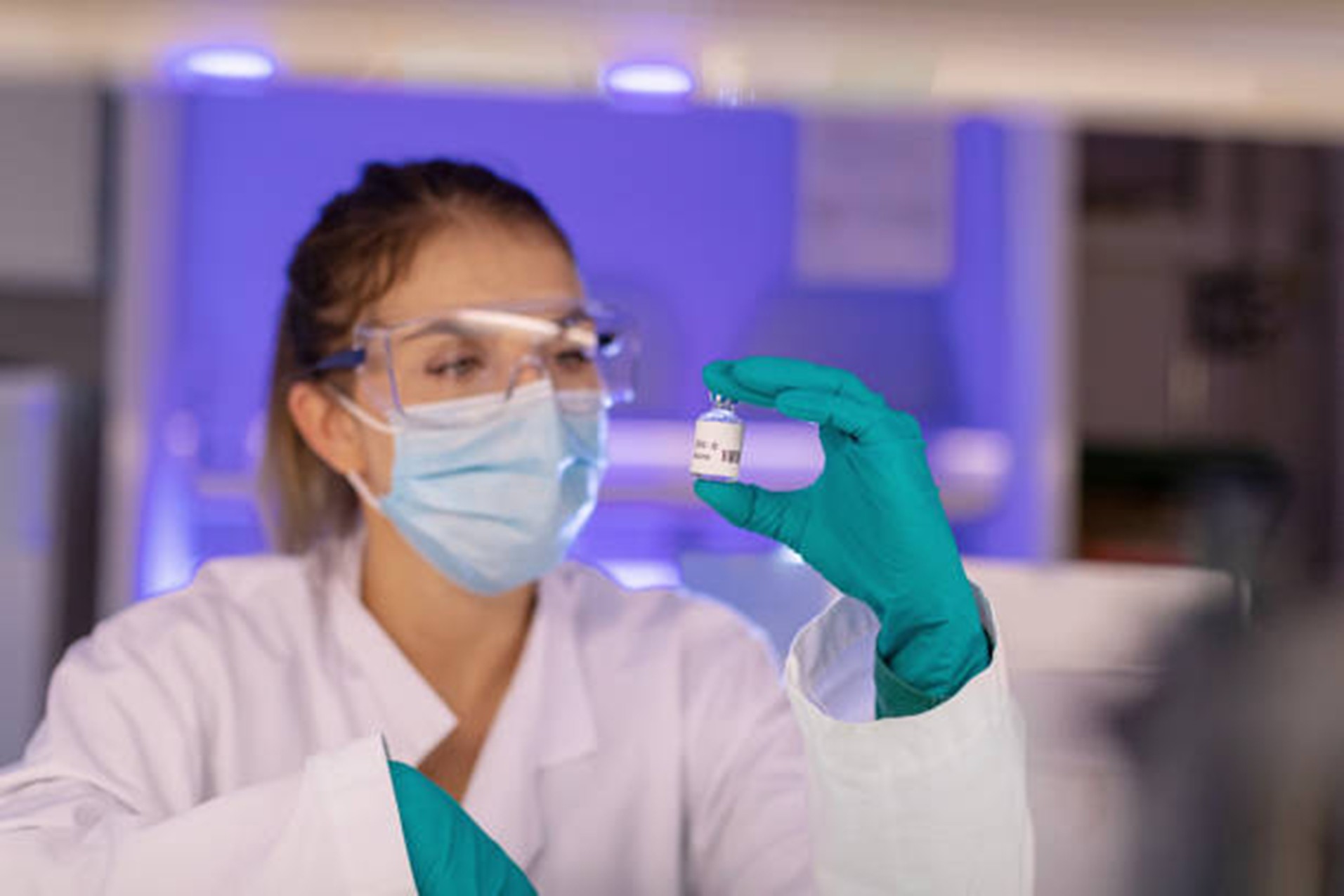 What Batch-Specific Testing Means for Quality Peptides in Lab Research